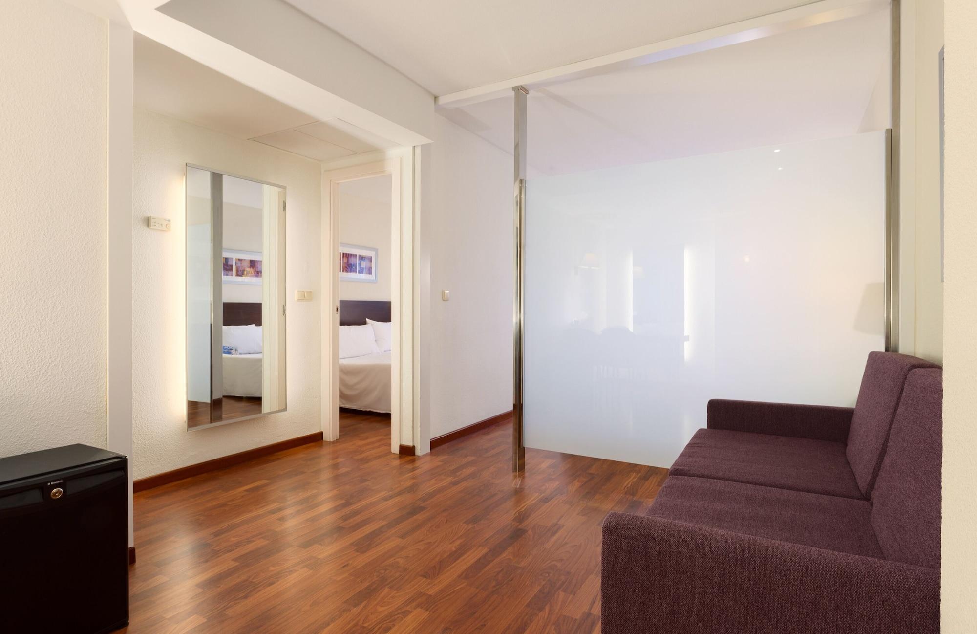 ปอร์ต เฟเรีย บาเลนเซีย Hotel ภายนอก รูปภาพ