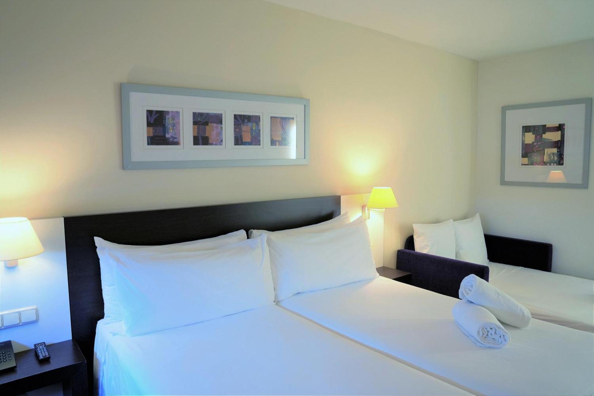 ปอร์ต เฟเรีย บาเลนเซีย Hotel ภายนอก รูปภาพ
