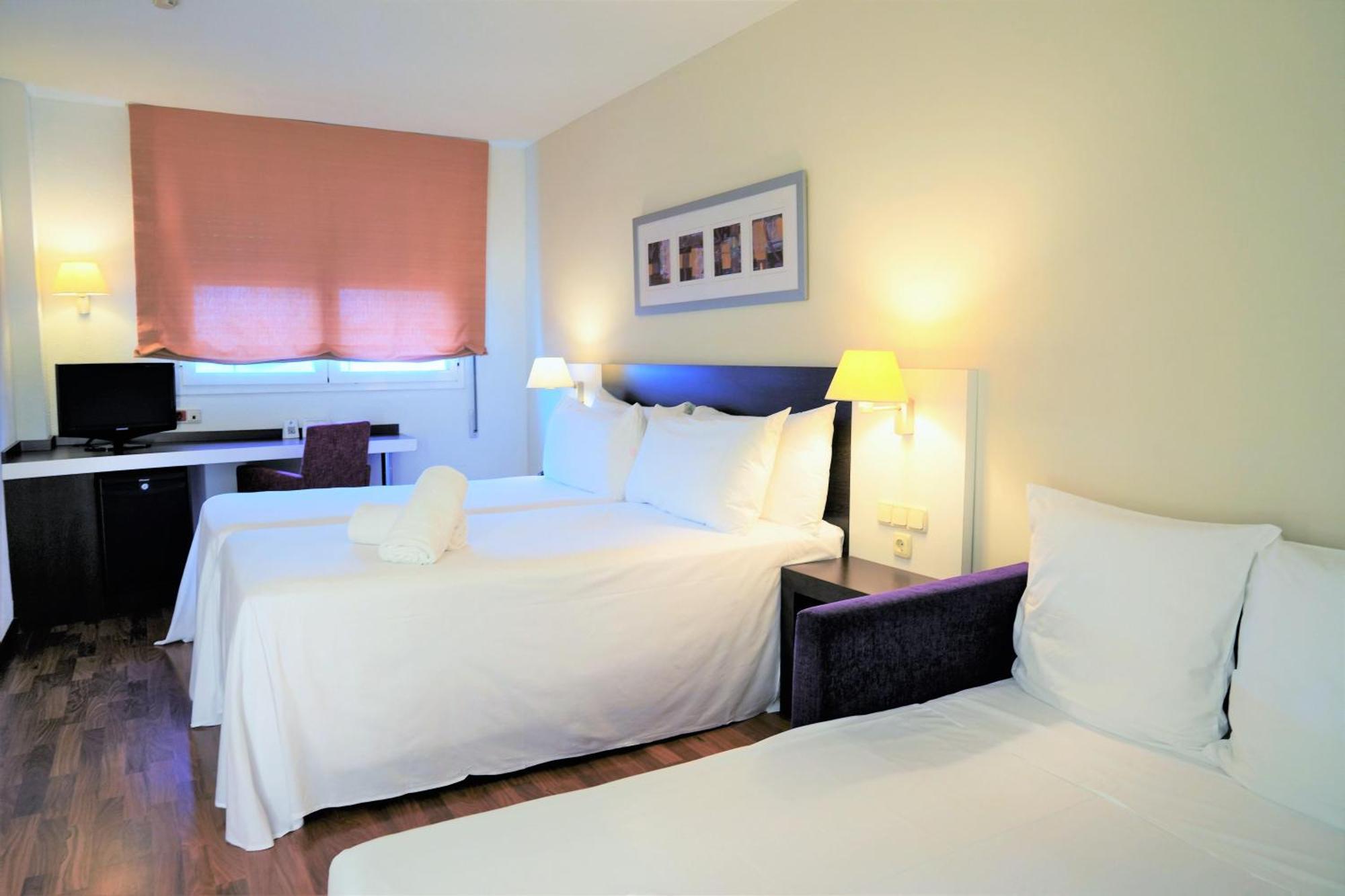 ปอร์ต เฟเรีย บาเลนเซีย Hotel ภายนอก รูปภาพ